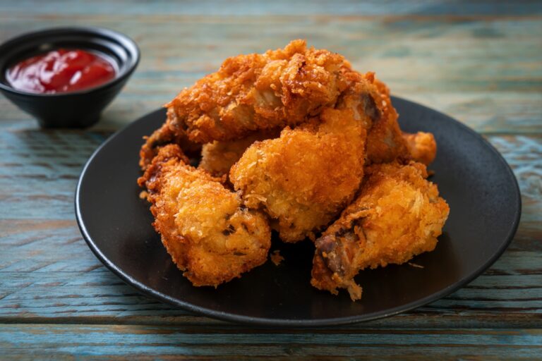 Przepis na&nbsp;panierowane skrzydełka z&nbsp;kurczaka w&nbsp;Air Fryer