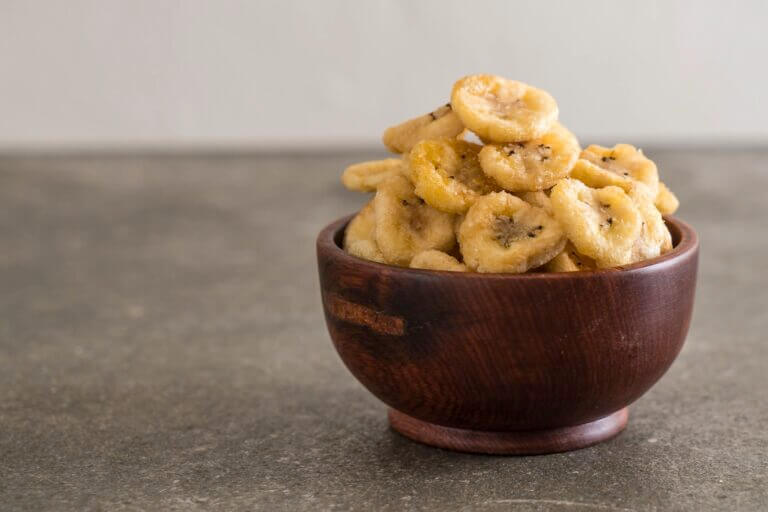 Chipsy z&nbsp;banana w&nbsp;Air Fryer