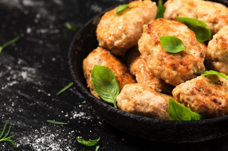 Kotlety mielone z piersi kurczaka w Air Fryer