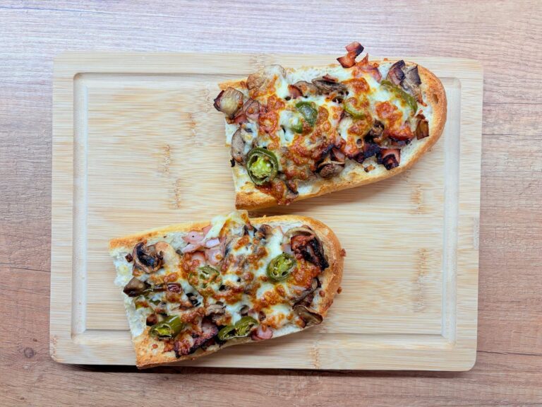 Zapiekanki z&nbsp;szynką i&nbsp;pieczarkami z&nbsp;Air Fryer