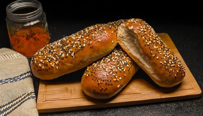 Bułki do&nbsp;hot-dogów z&nbsp;Air Fryer