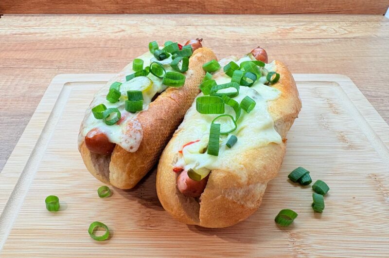 Zapiekane hot dogi z Air Fryer