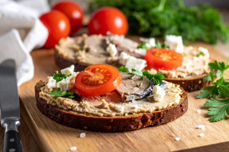 Pasta z wędzonej makreli z fetą i pomidorkami z Air Fryer