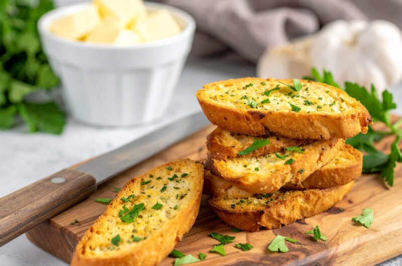 Grzanki czosnkowe z Air Fryer