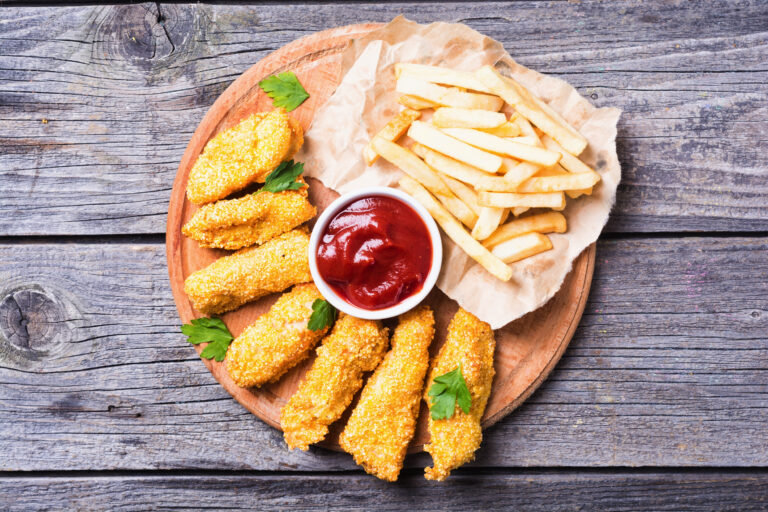 Lekkie nuggetsy z&nbsp;kurczaka z&nbsp;Air Fryer