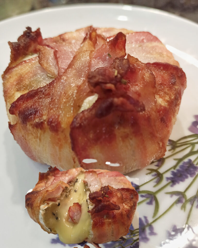 Serek camembert w&nbsp;boczku z&nbsp;Air Fryer